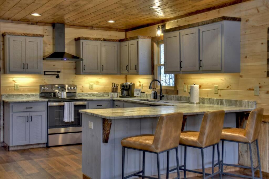 Vila Rosewood Retreat - Hot Tub Fire Pit Pool Table Blue Ridge Exteriér fotografie