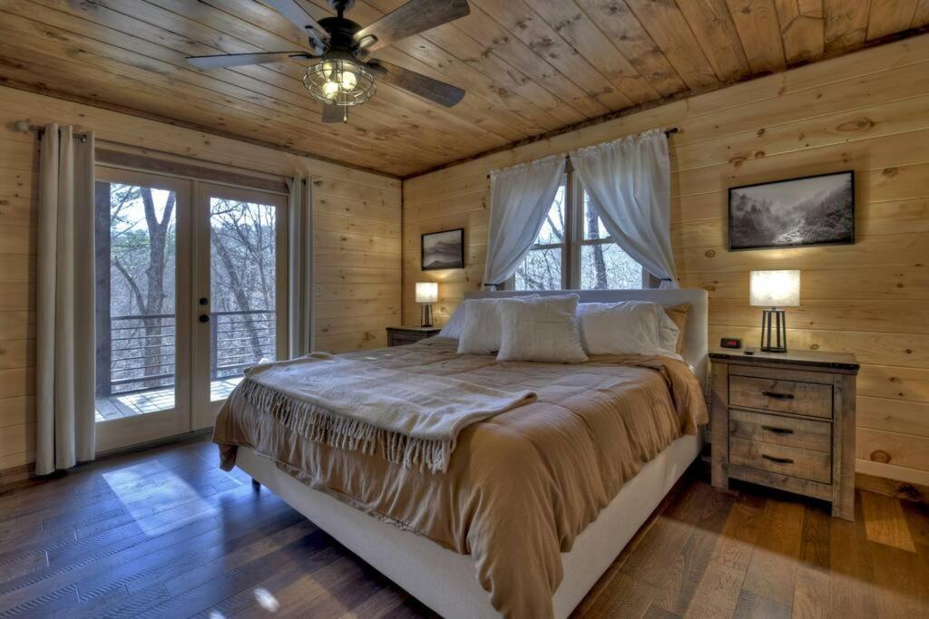 Vila Rosewood Retreat - Hot Tub Fire Pit Pool Table Blue Ridge Exteriér fotografie