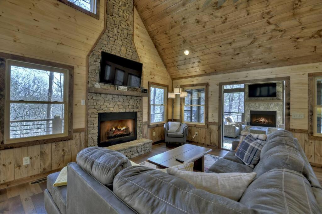 Vila Rosewood Retreat - Hot Tub Fire Pit Pool Table Blue Ridge Exteriér fotografie